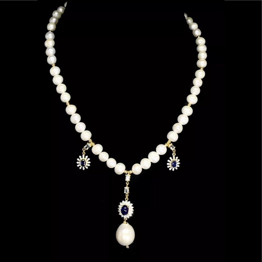 Classy Beautiful Genuine Pearl Necklace